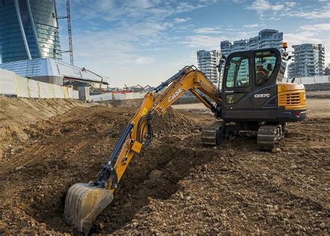 dig right mini excavators|mini excavator hole digging.